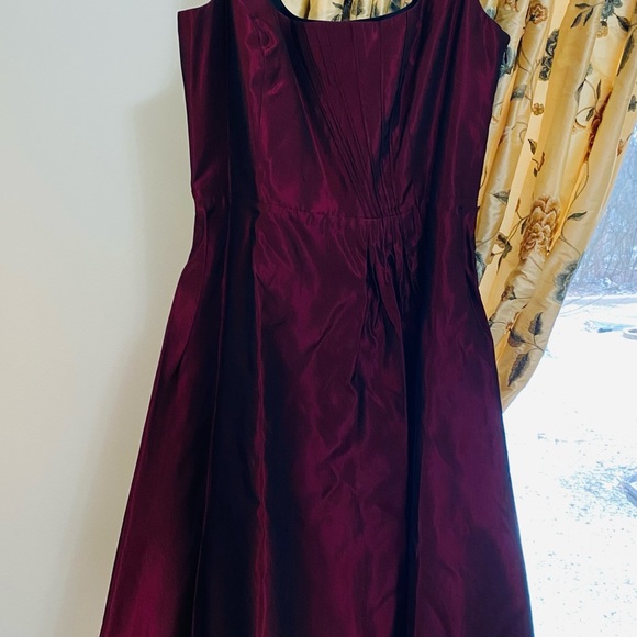 Designer dresses - Picture 7 of 16